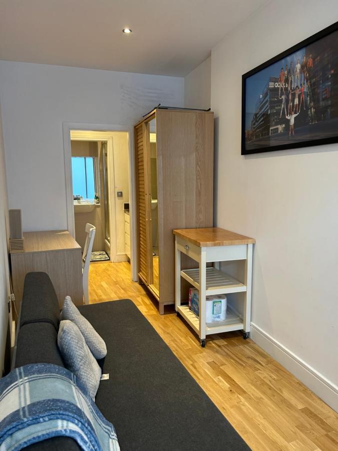 Fully Equipped Studio In Greenwich - 1 Min To Station London Exterior photo